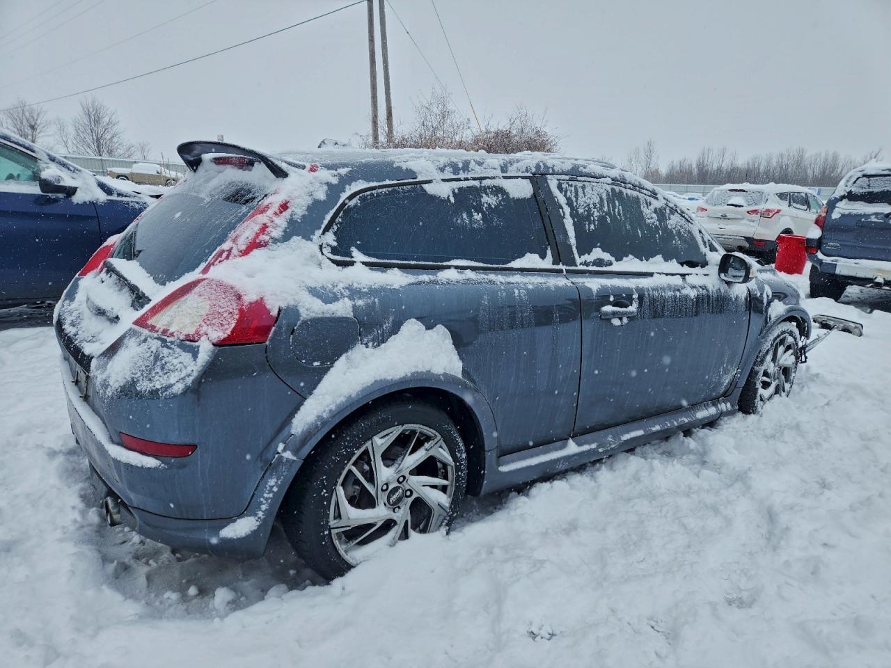 2012 VOLVO C30