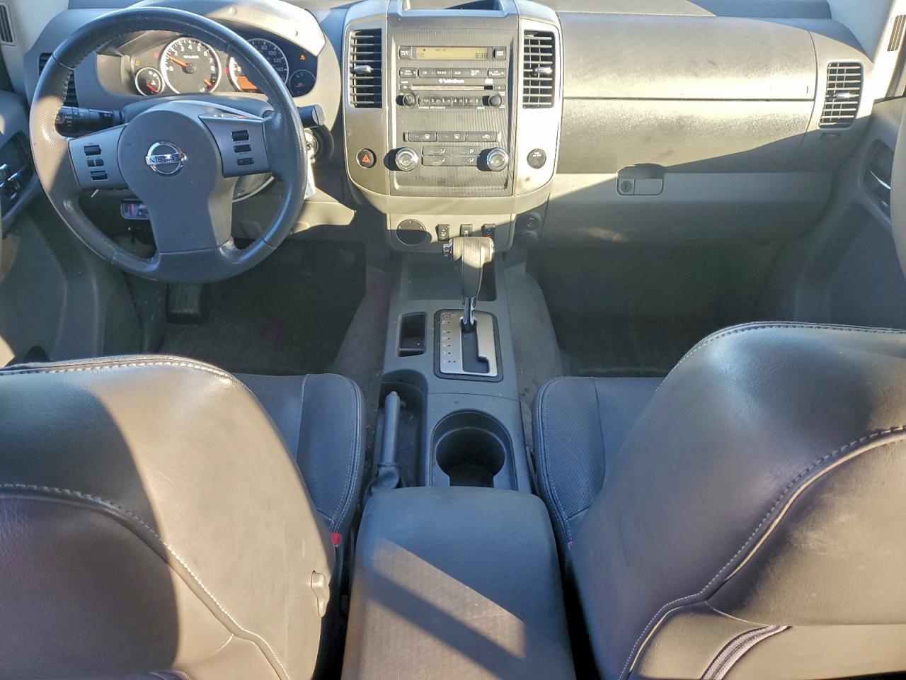 2012 NISSAN Frontier