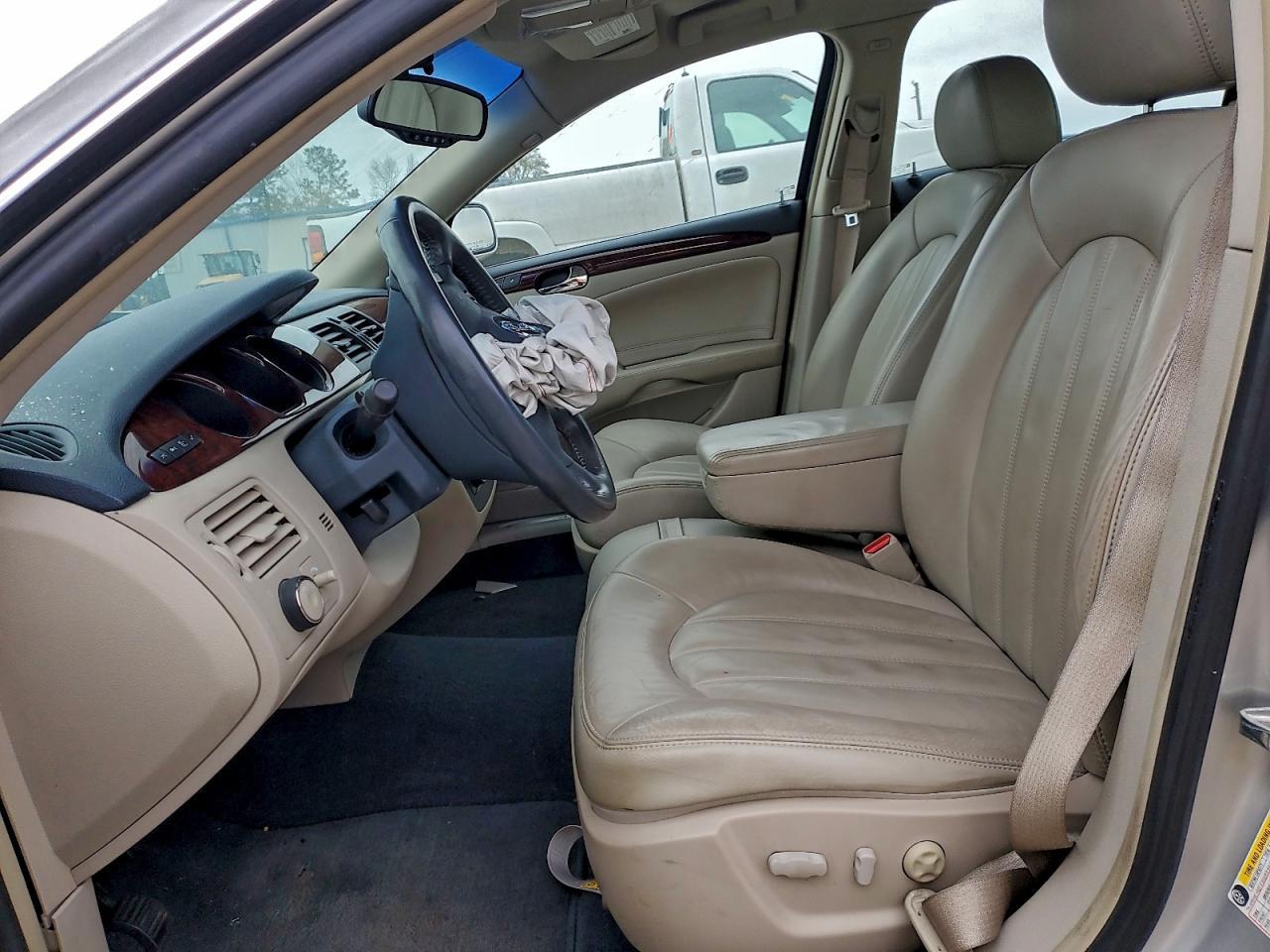 2006 BUICK Lucerne