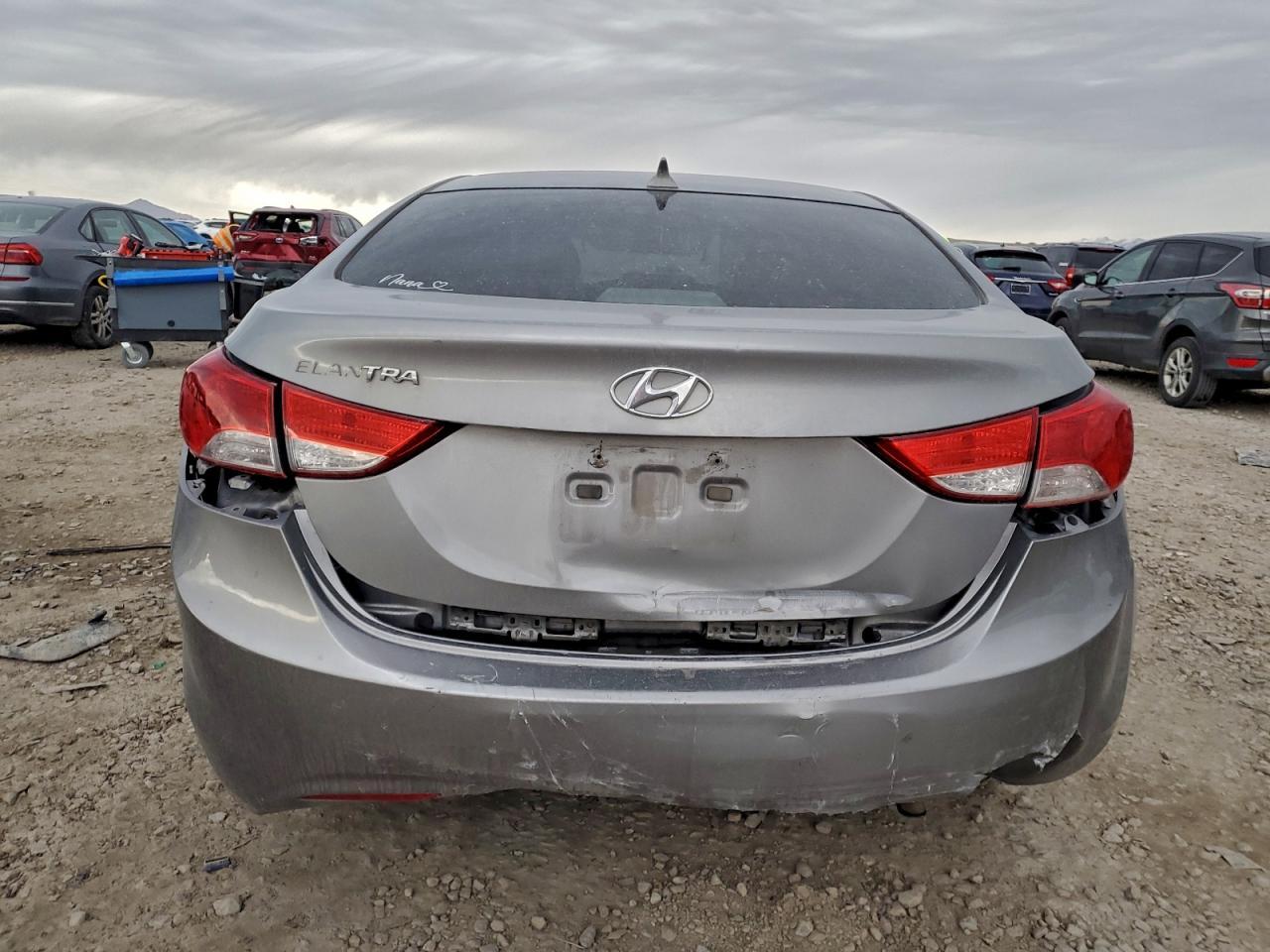 2011 HYUNDAI ELANTRA
