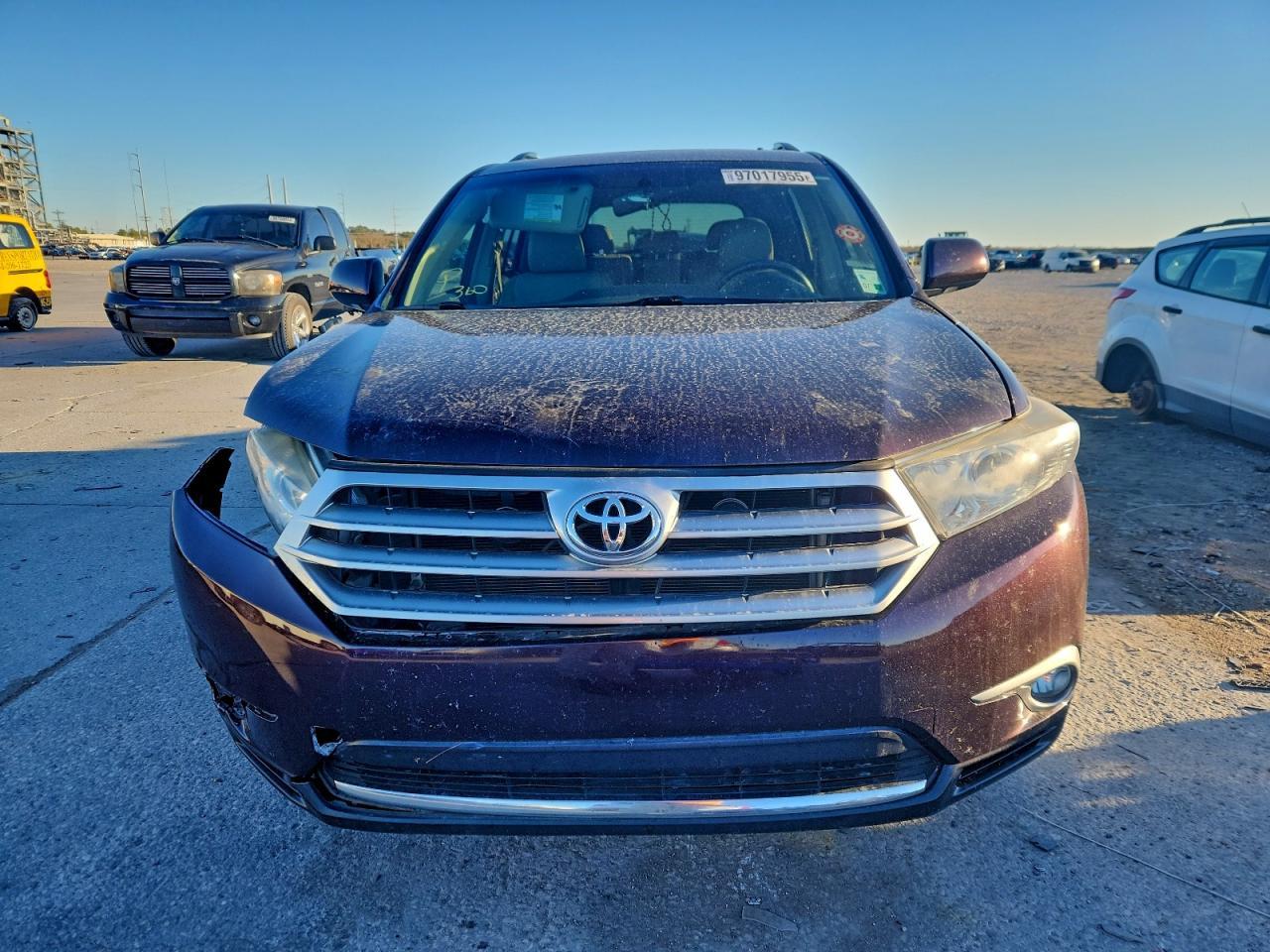 2013 TOYOTA HIGHLANDER