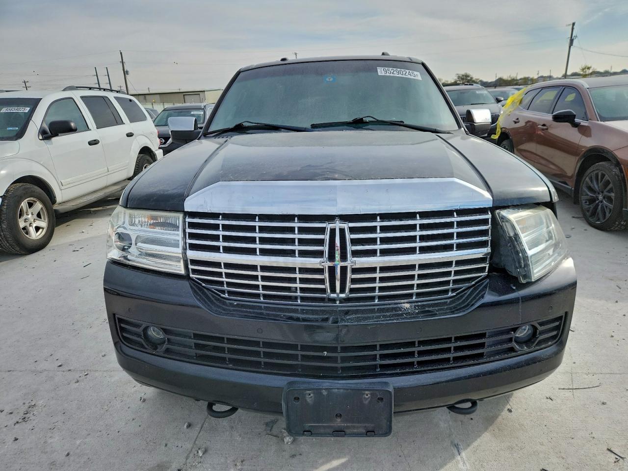 2012 LINCOLN Navigator