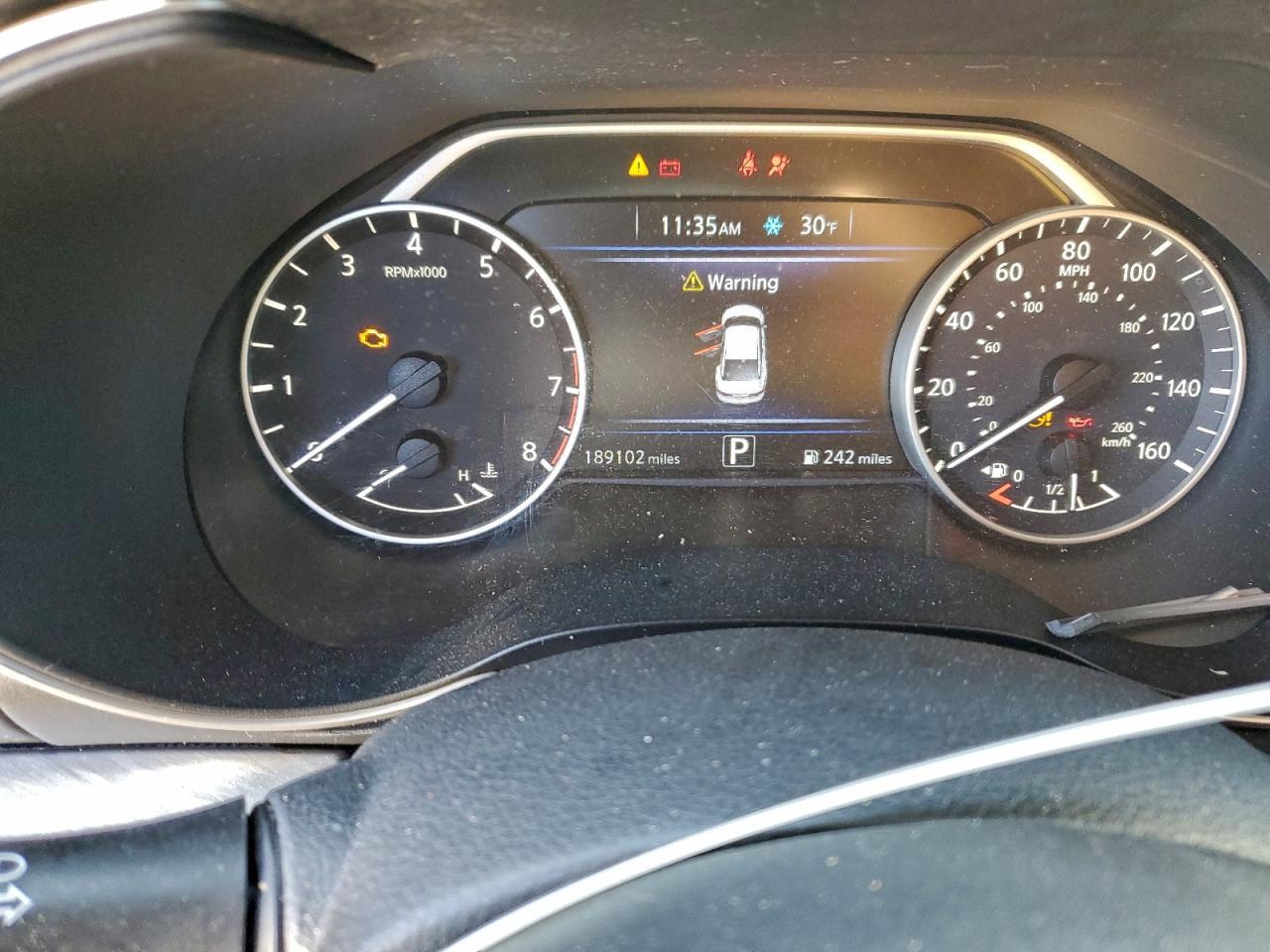 2017 NISSAN Maxima