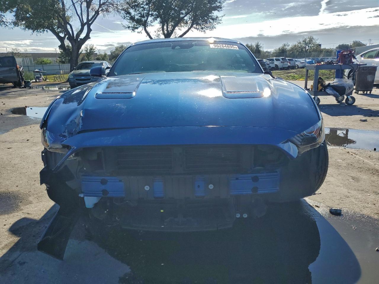 2022 FORD MUSTANG