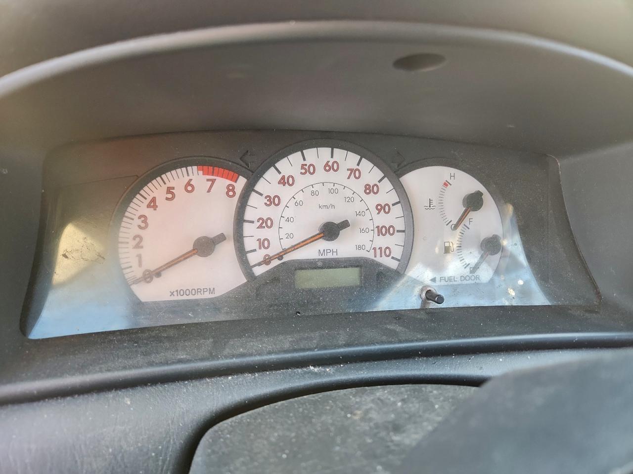 2004 TOYOTA COROLLA