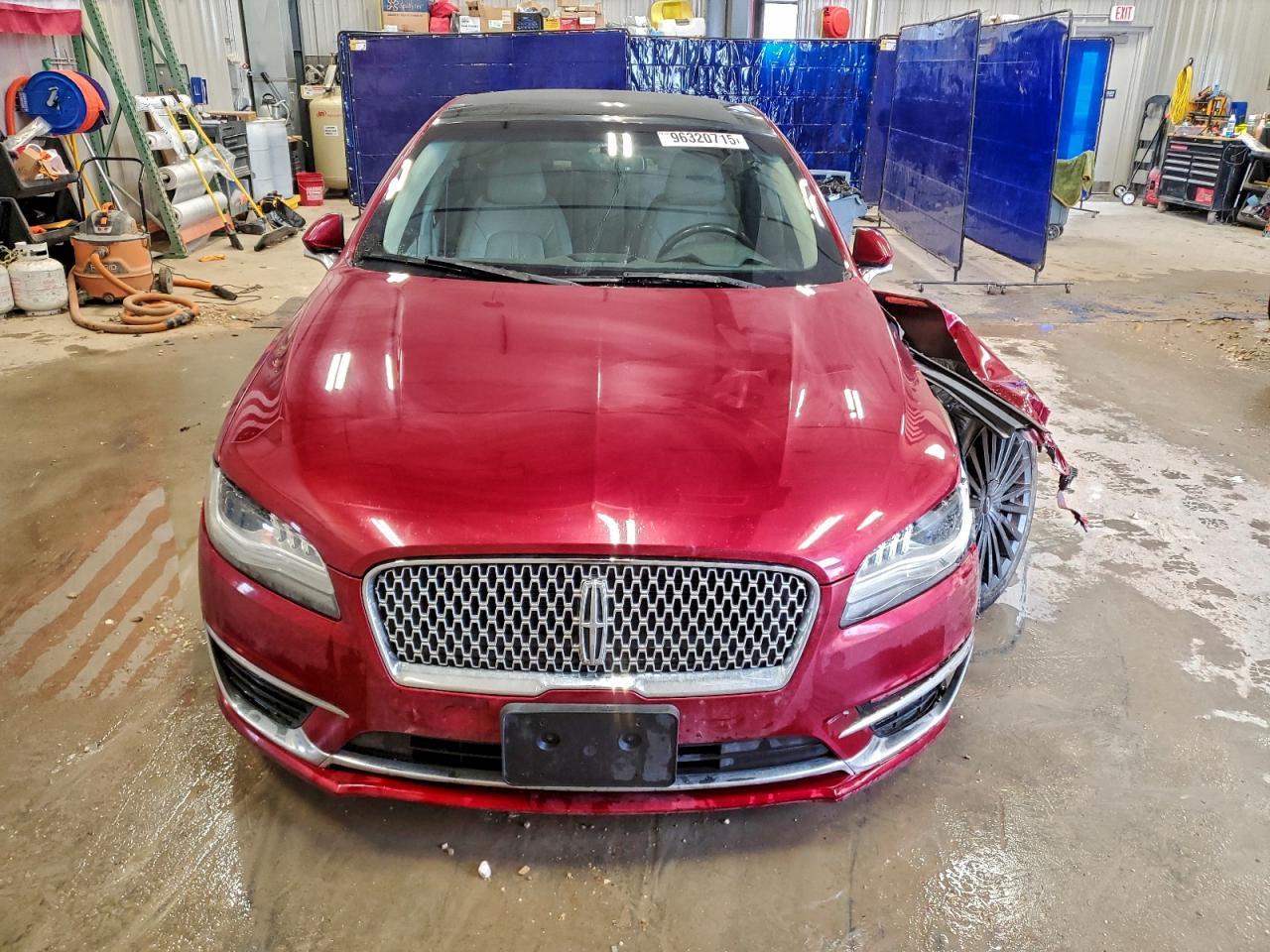 2017 LINCOLN MKZ