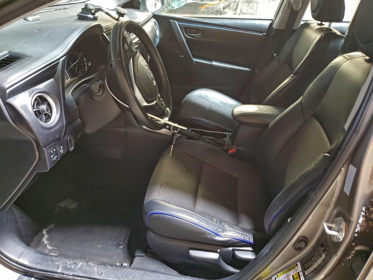 2017 TOYOTA COROLLA