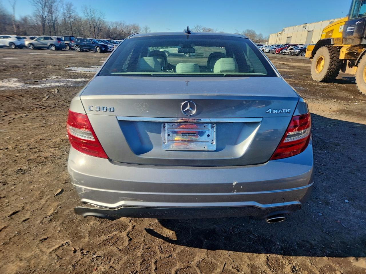 2012 MERCEDES-BENZ C-CLASS