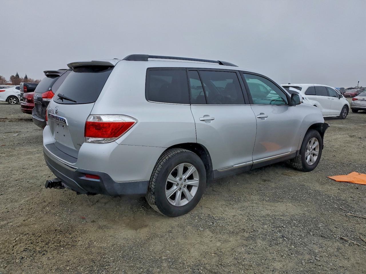 2012 TOYOTA HIGHLANDER
