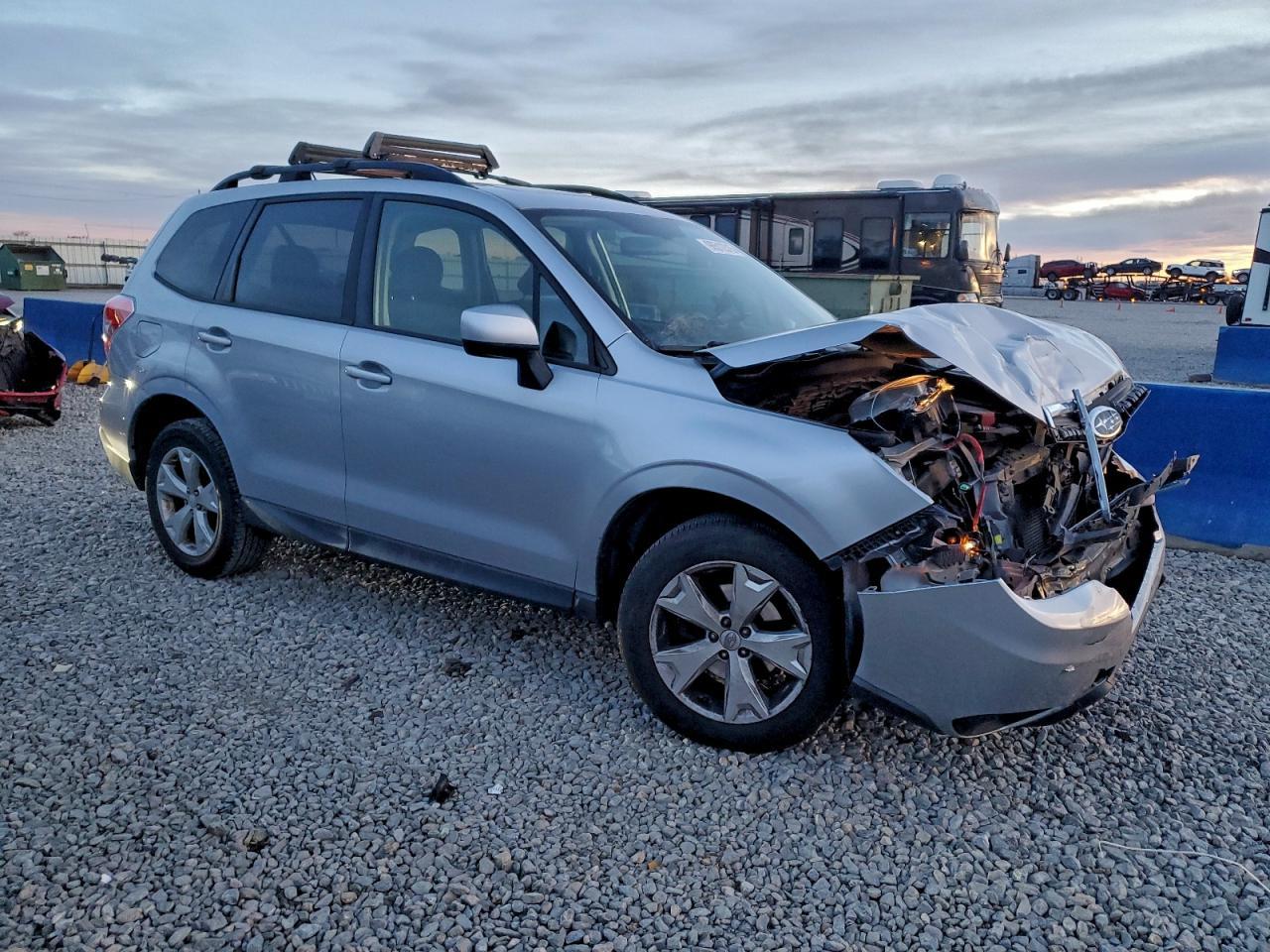 2015 SUBARU FORESTER