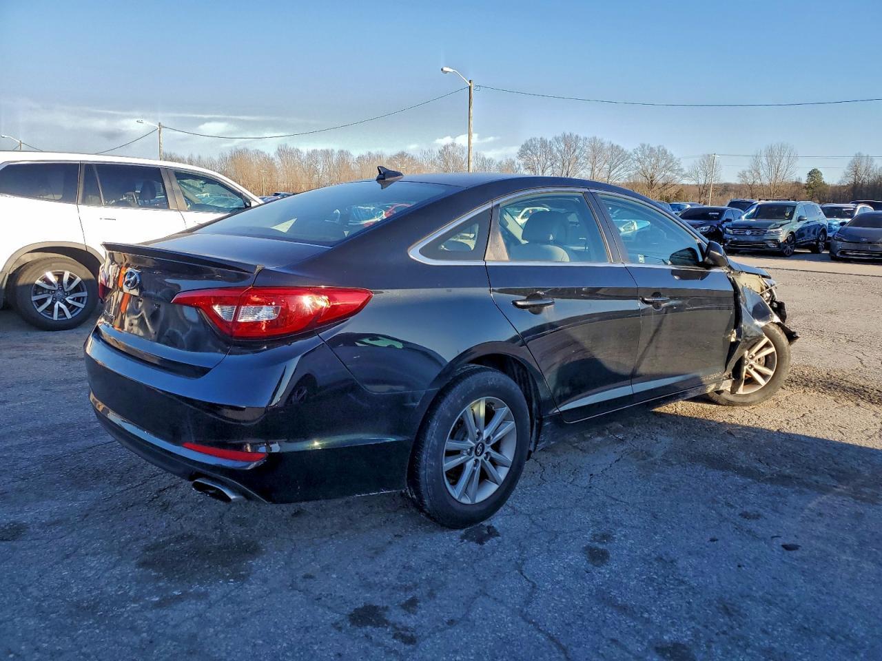 2016 HYUNDAI SONATA
