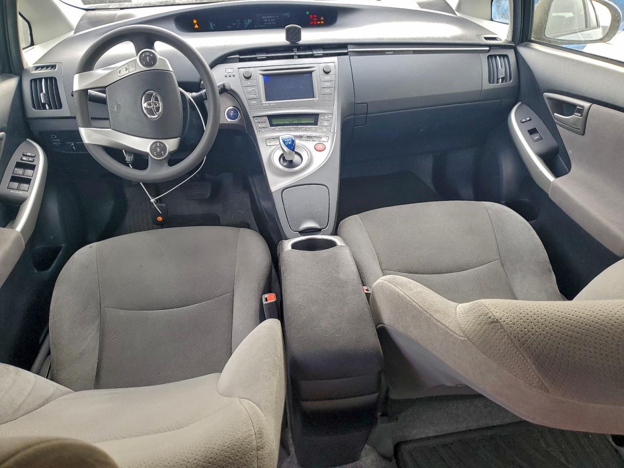 2014 TOYOTA PRIUS