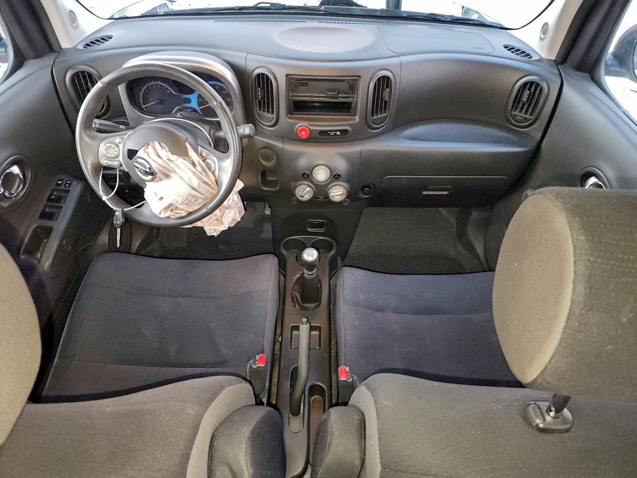 2014 NISSAN CUBE