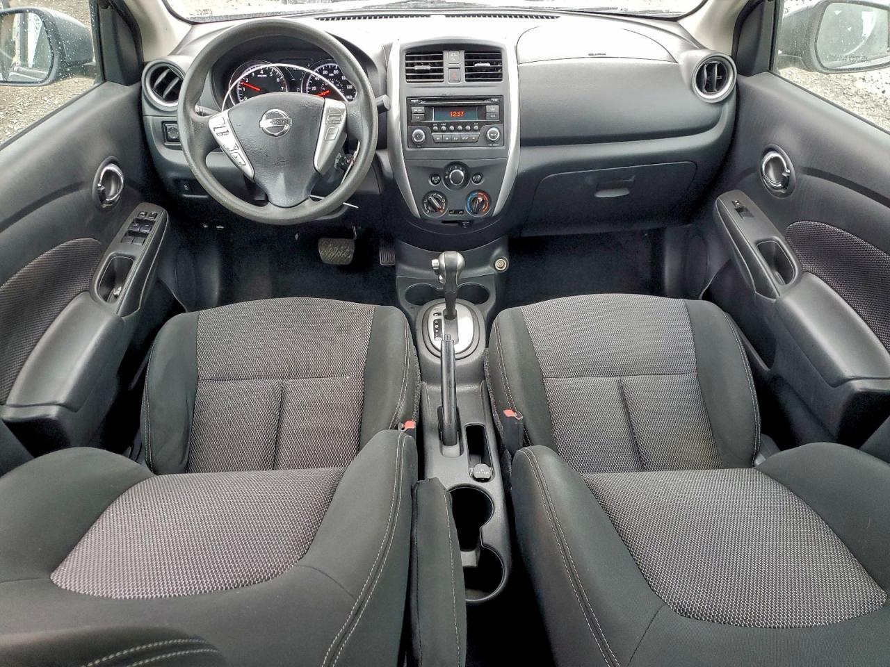 2017 NISSAN VERSA