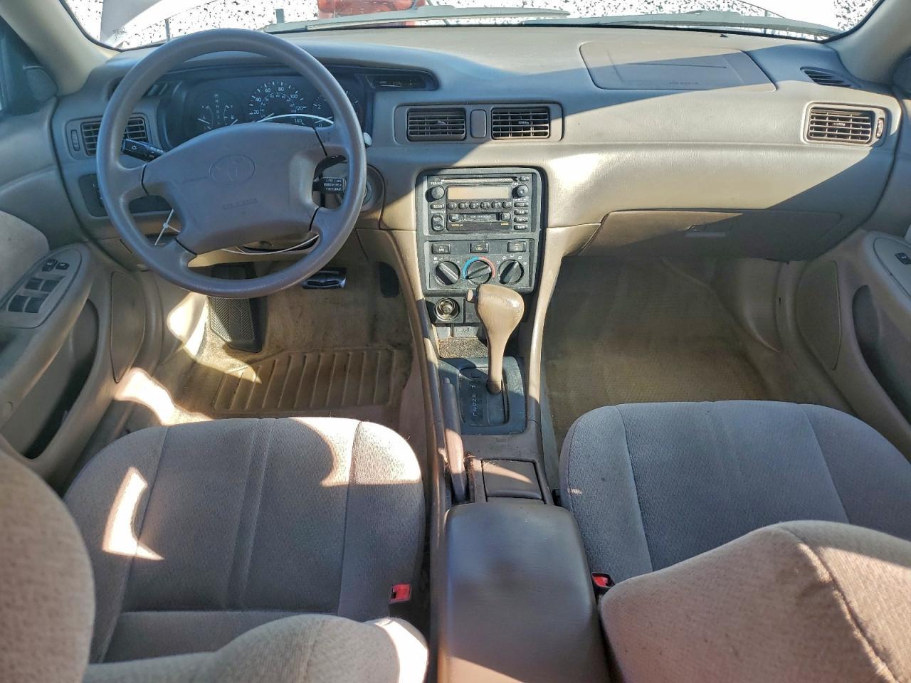 2001 TOYOTA CAMRY