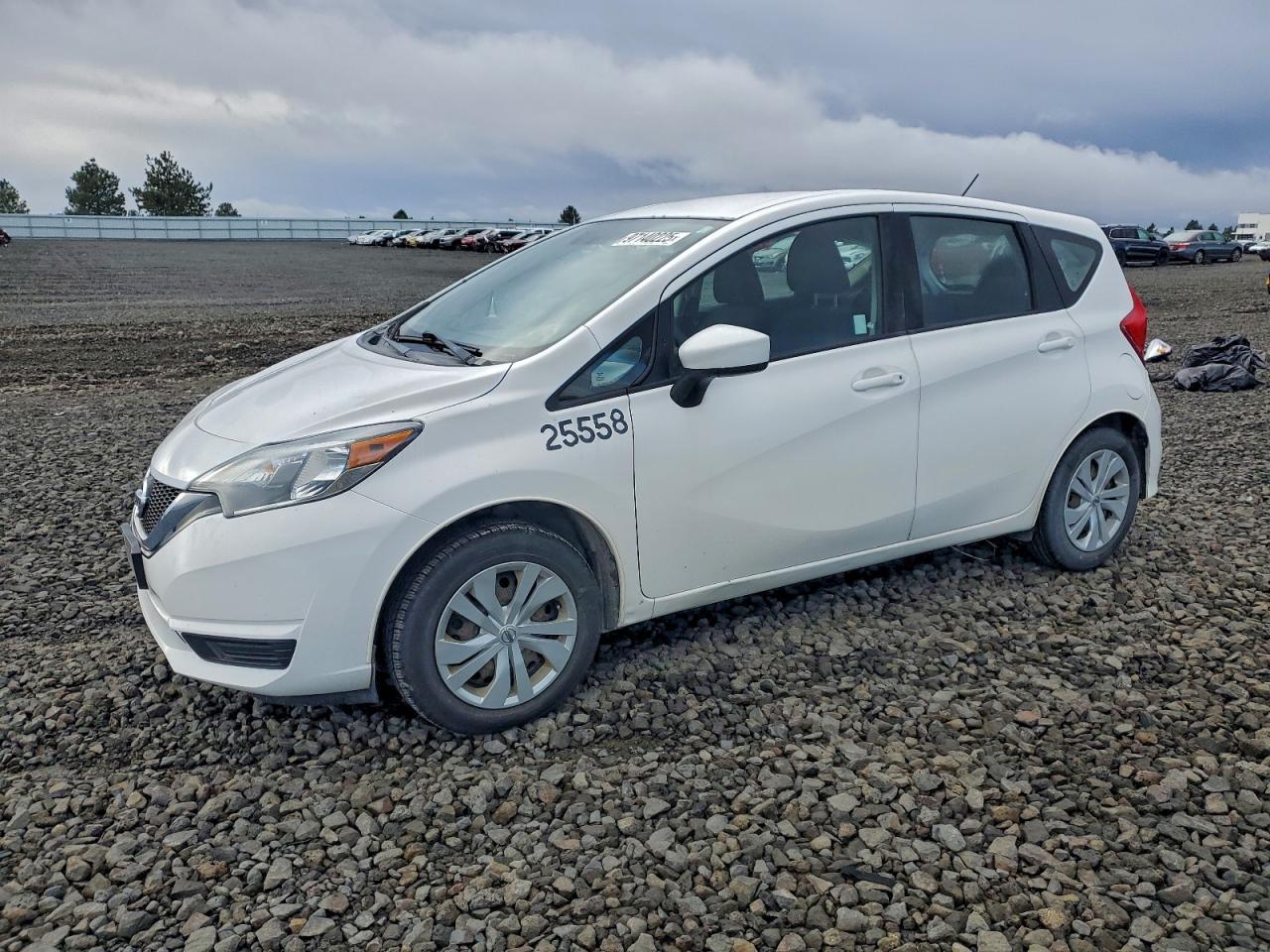 2017 NISSAN Versa Note