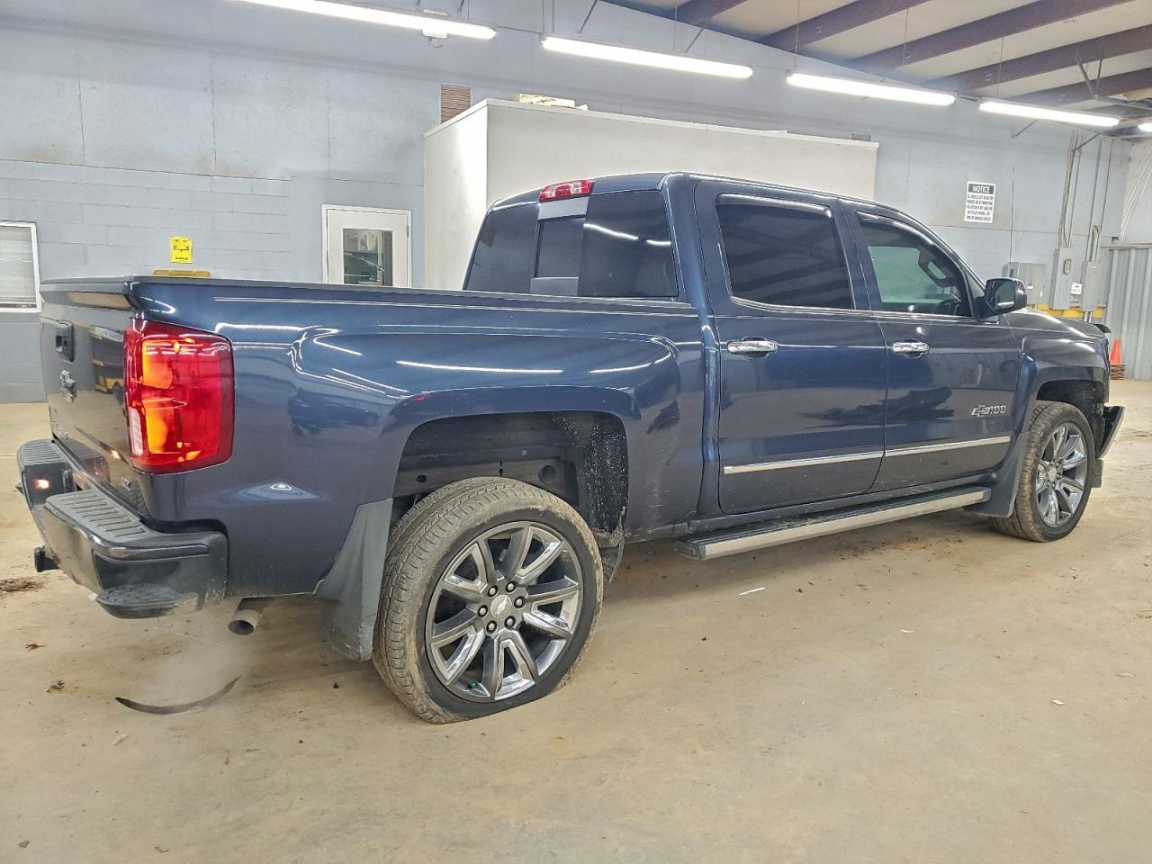 2018 CHEVROLET Silverado