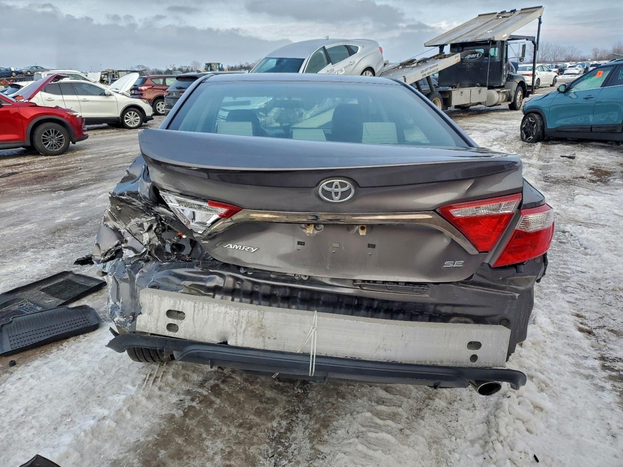 2017 TOYOTA CAMRY