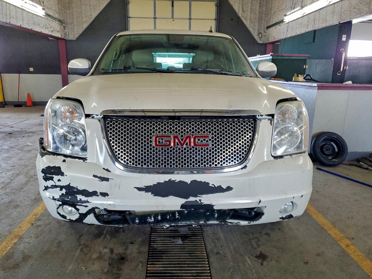 2012 GMC Yukon