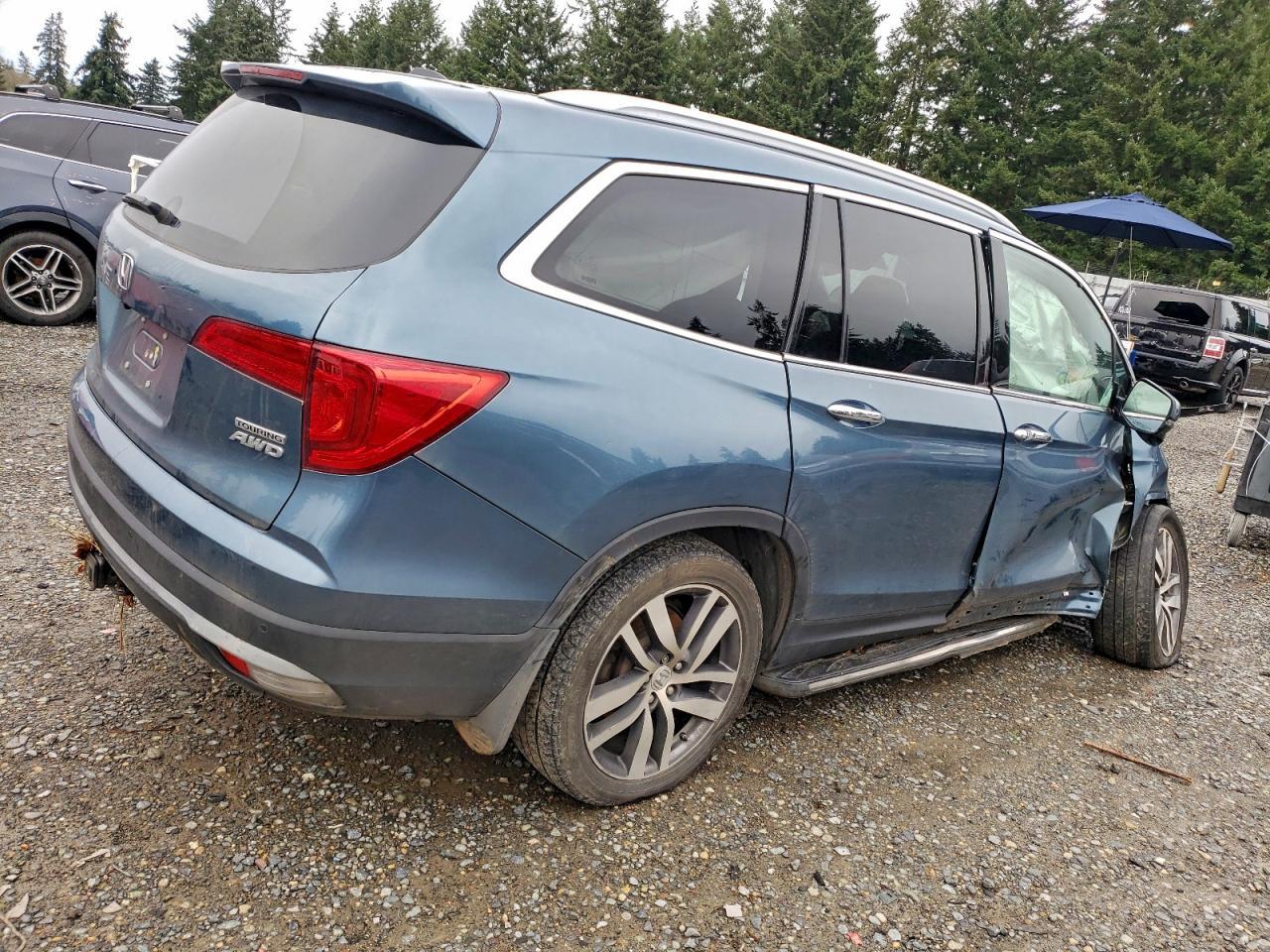 2016 HONDA PILOT