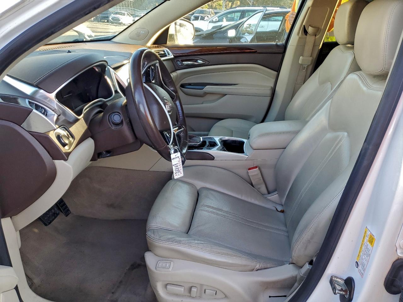 2016 CADILLAC SRX
