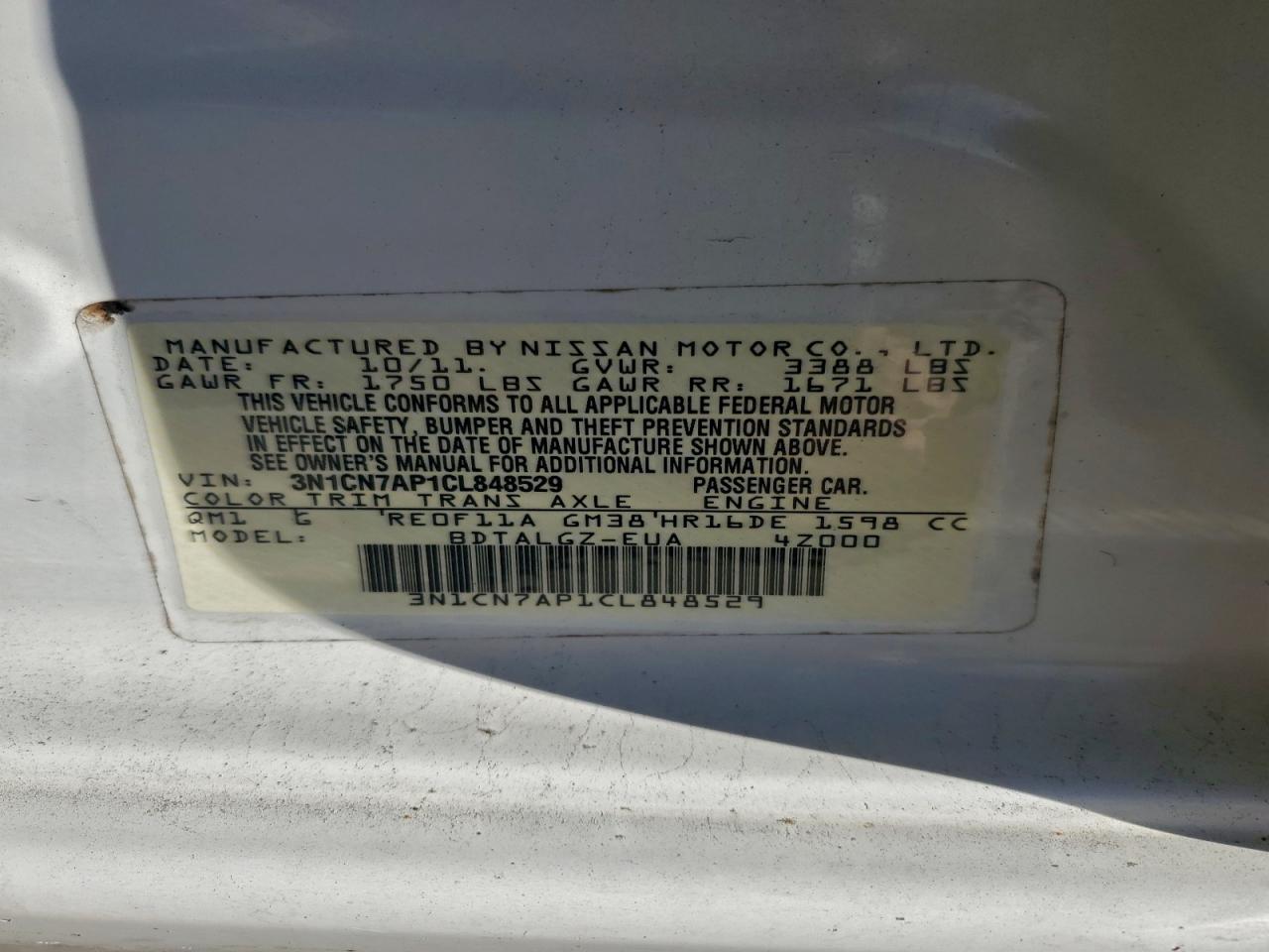 2012 NISSAN VERSA