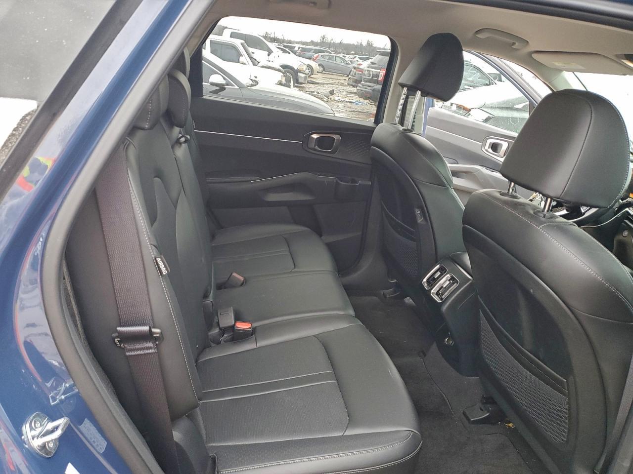 2024 KIA SORENTO