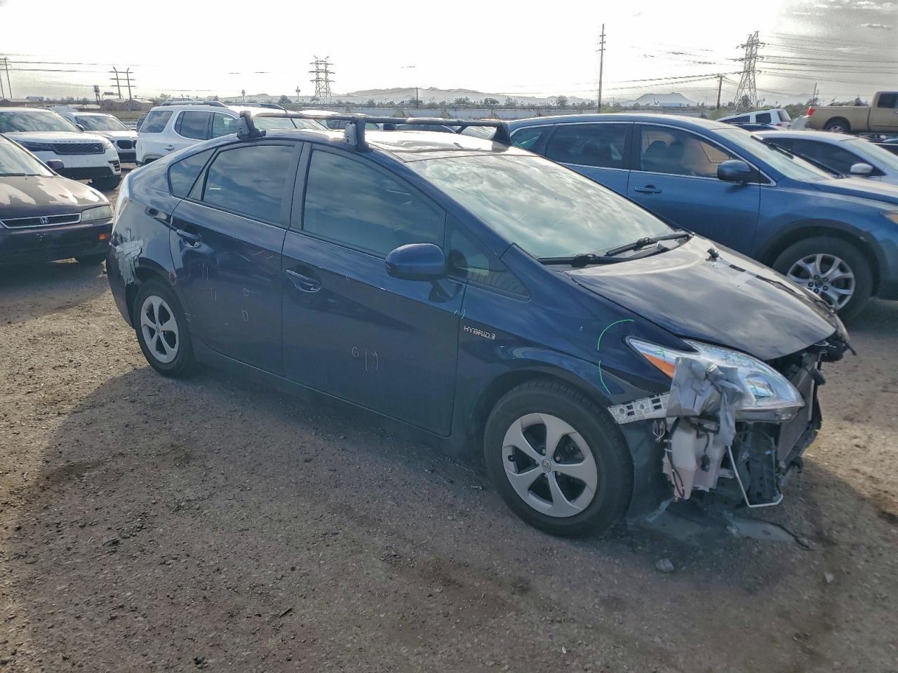 2015 TOYOTA PRIUS