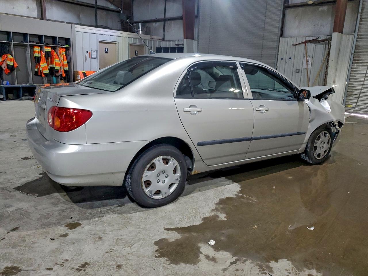2004 TOYOTA COROLLA