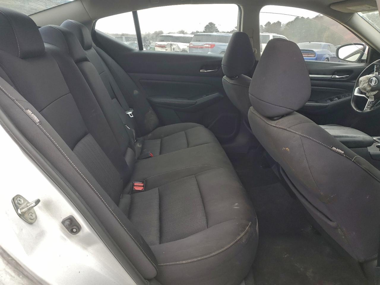2019 NISSAN ALTIMA