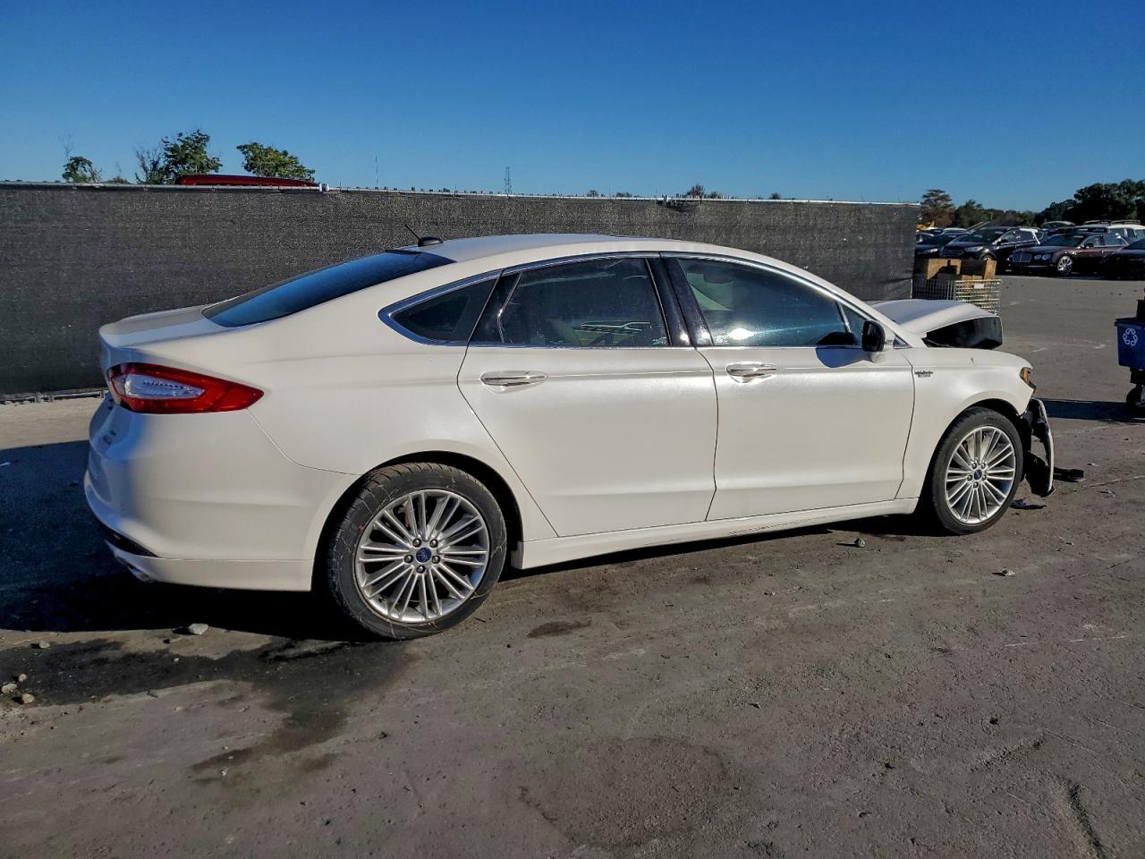 2016 FORD FUSION