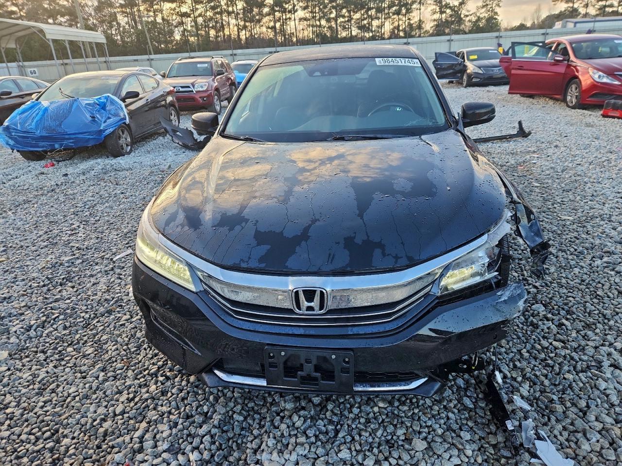 2017 HONDA ACCORD