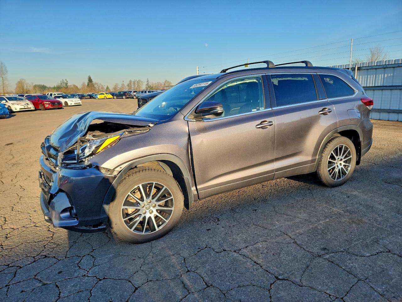 2018 TOYOTA HIGHLANDER