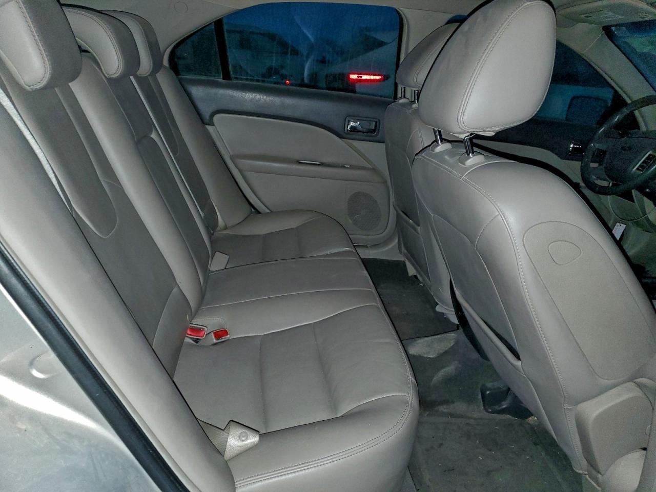 2010 FORD FUSION