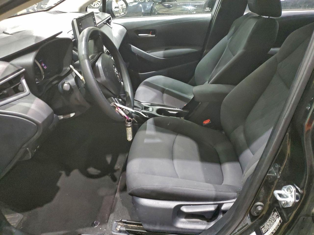 2021 TOYOTA COROLLA