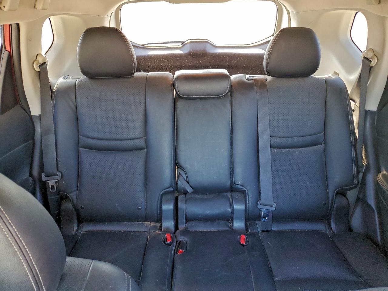 2017 NISSAN ROGUE
