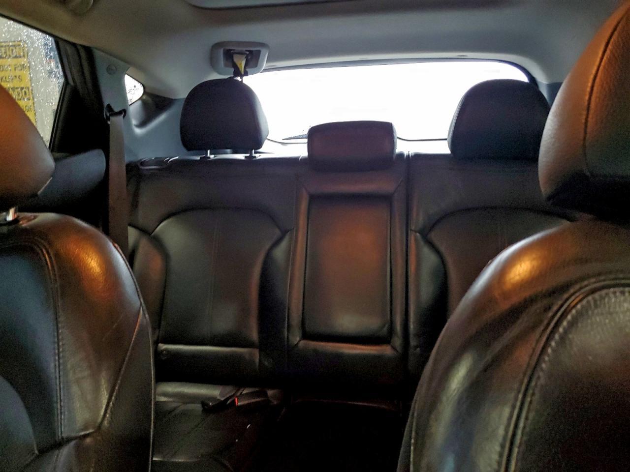 2010 HYUNDAI TUCSON