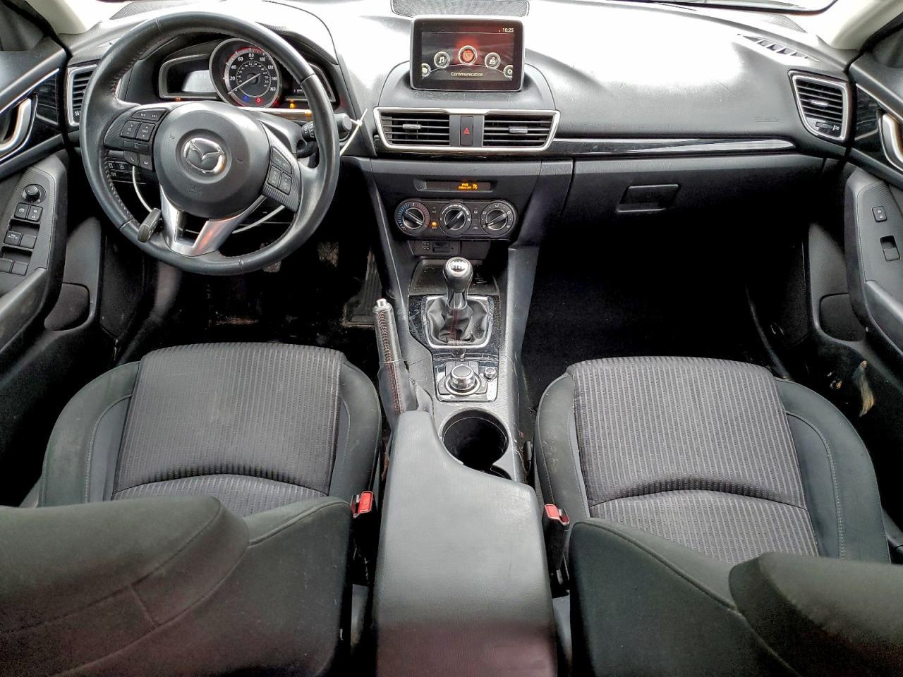 2015 MAZDA 3