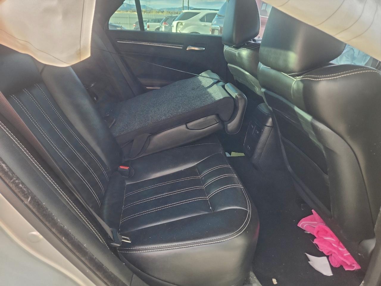 2021 CHRYSLER 300