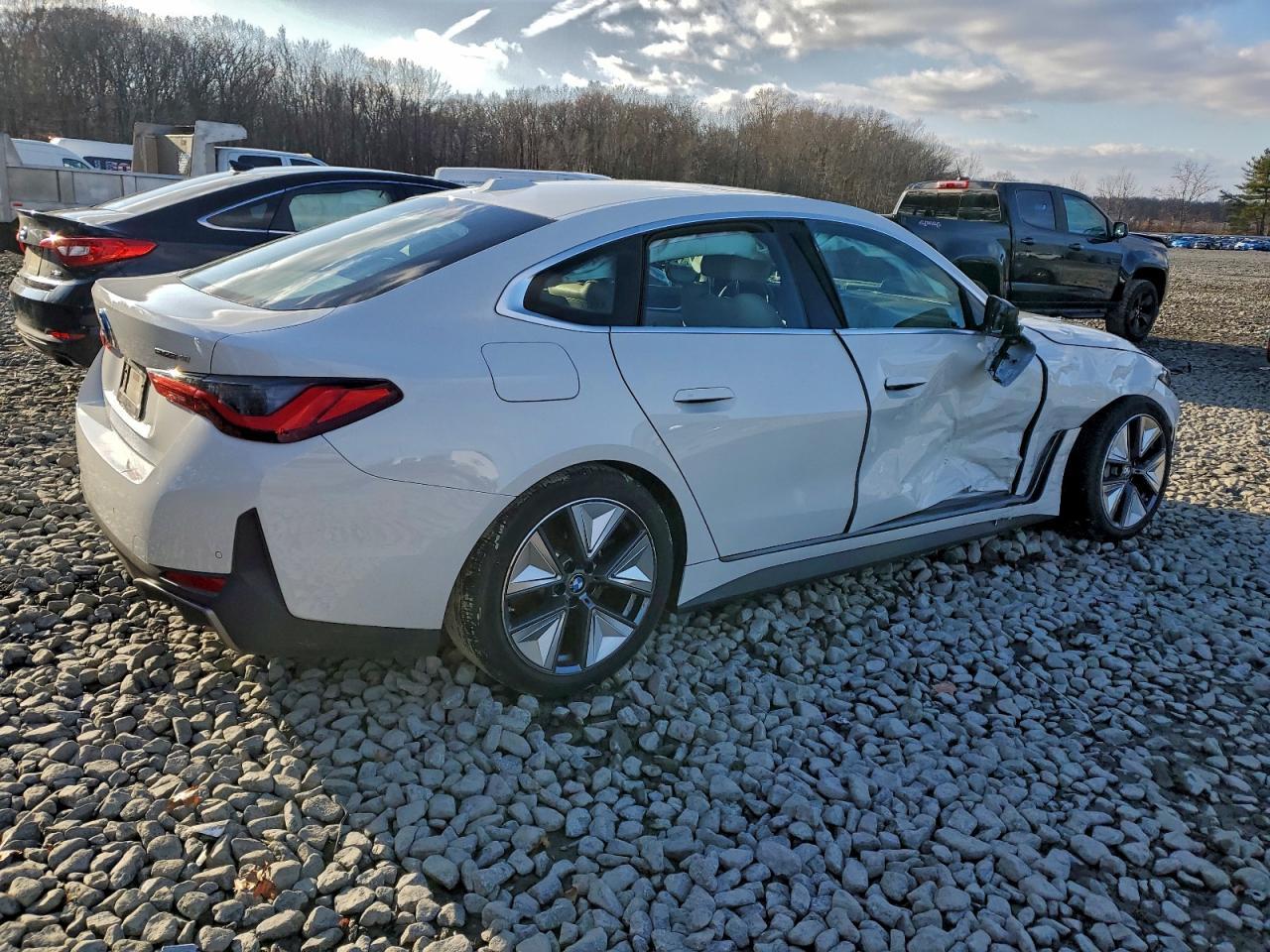 2025 BMW i4