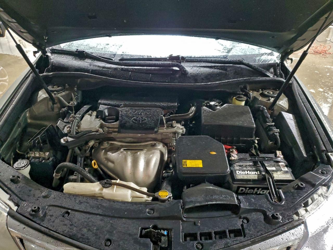 2014 TOYOTA CAMRY