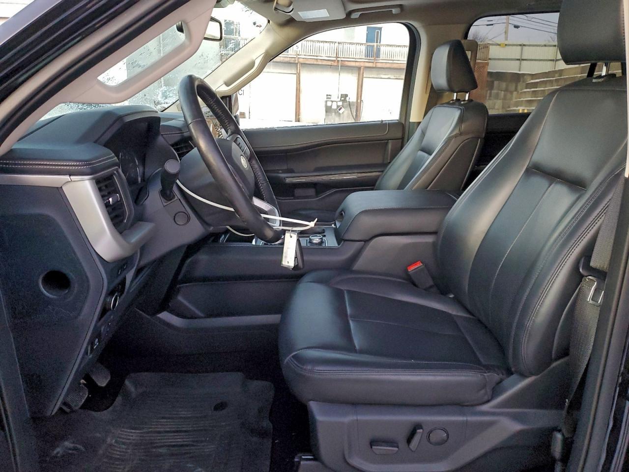 2023 FORD Expedition