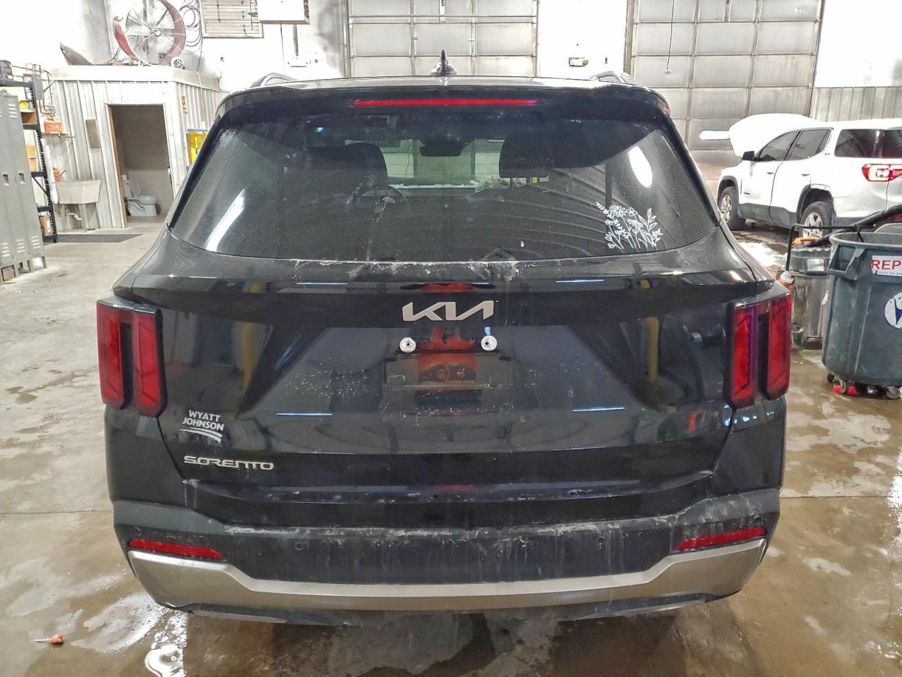 2025 KIA SORENTO