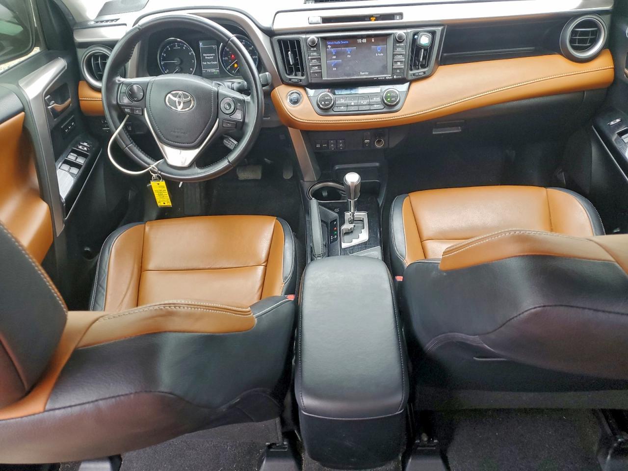 2016 TOYOTA RAV4