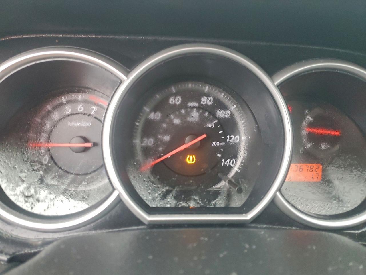 2011 NISSAN VERSA