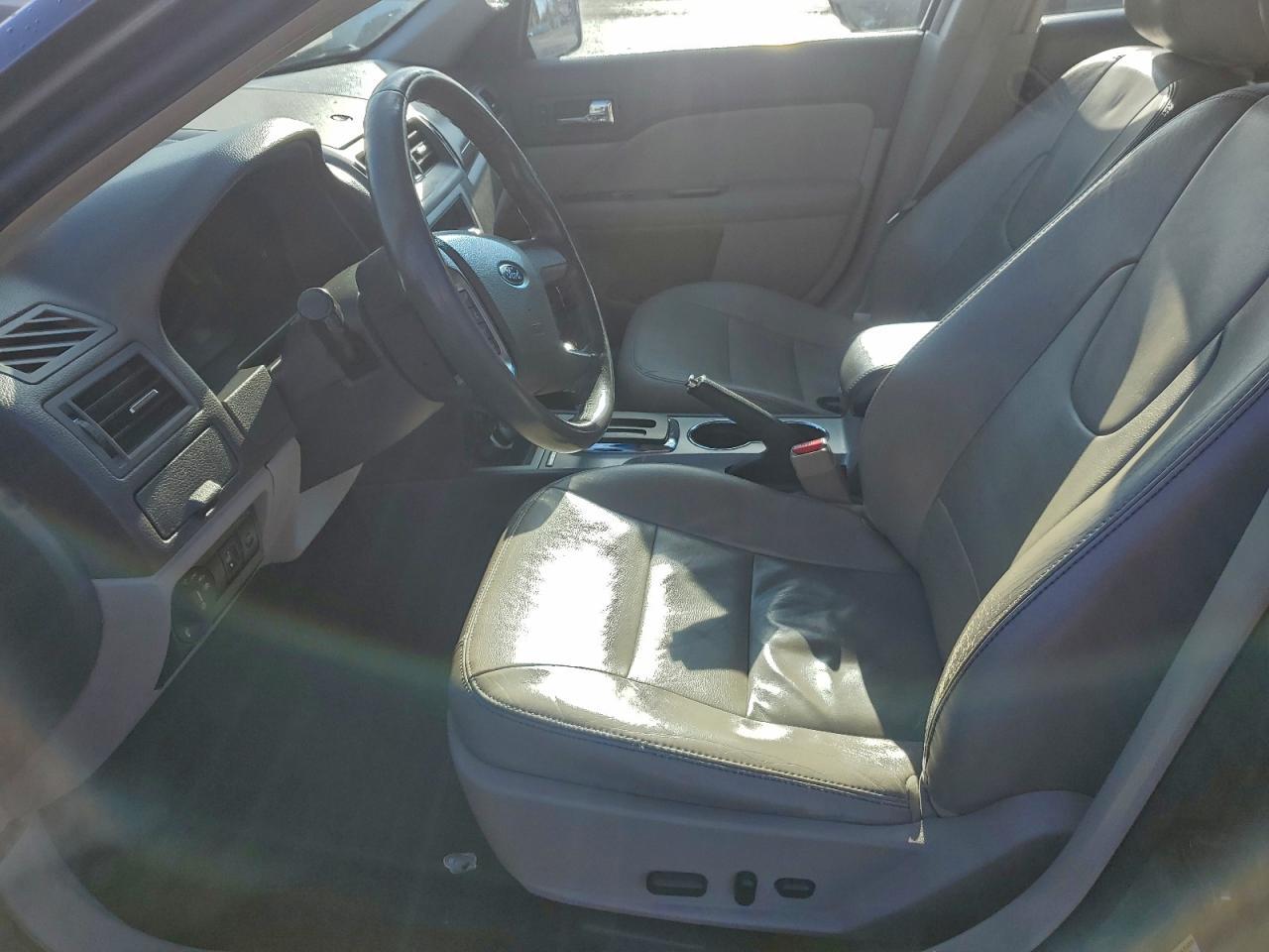 2011 FORD FUSION