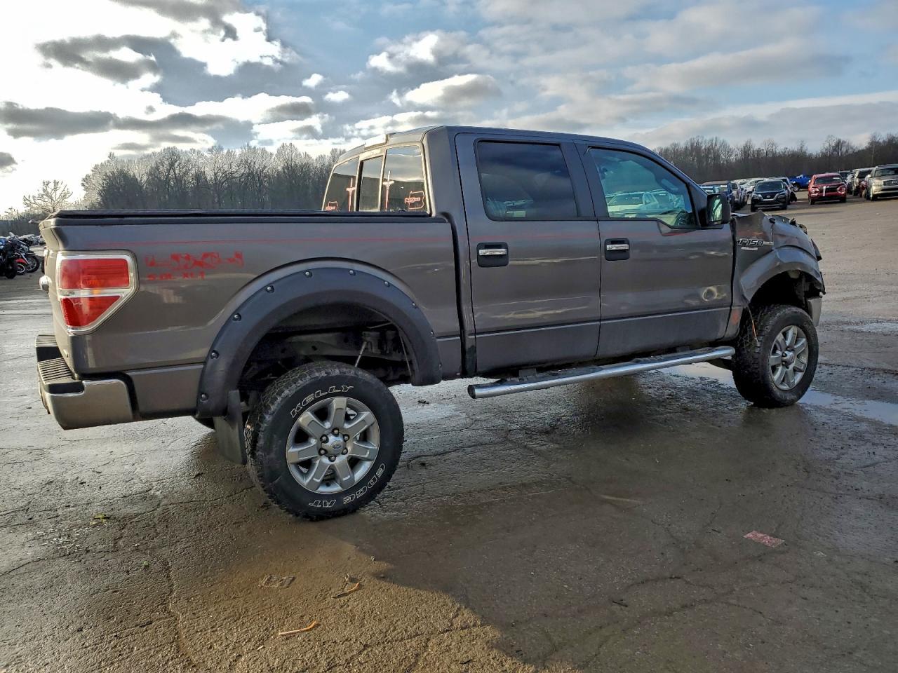2013 FORD F-150