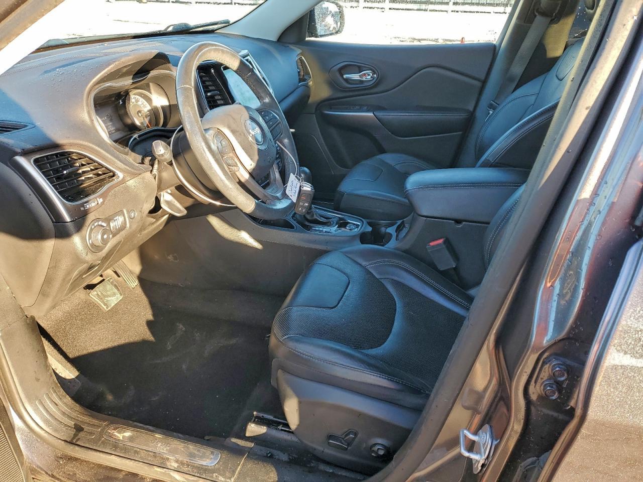 2019 JEEP CHEROKEE