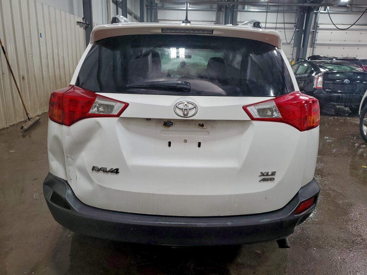 2015 TOYOTA RAV4