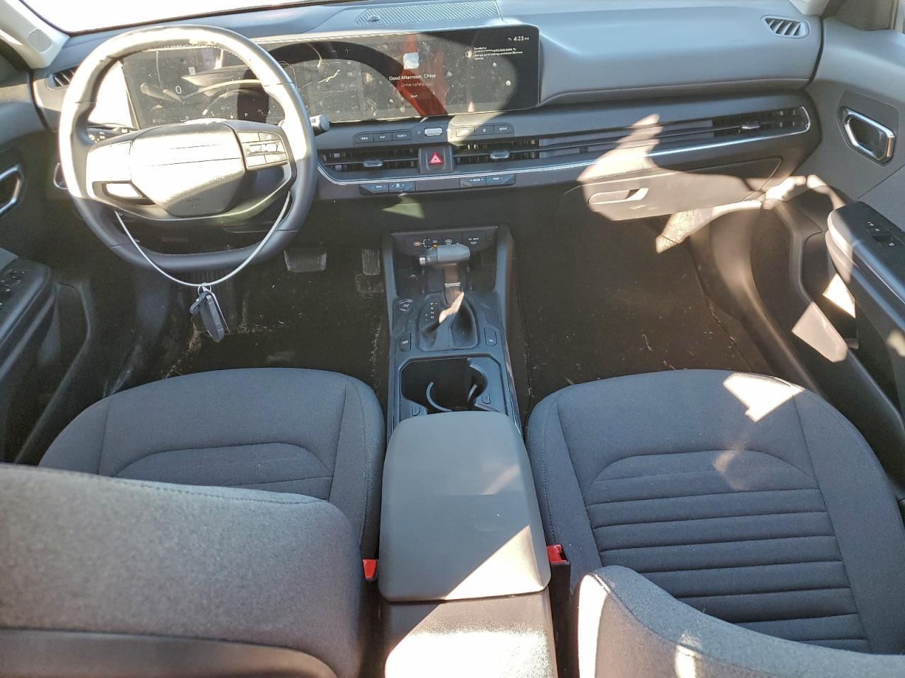 2025 KIA K4